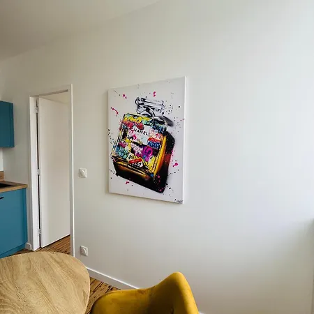 Des Quais - Centre - Wifi - Netflix Apart Otel *