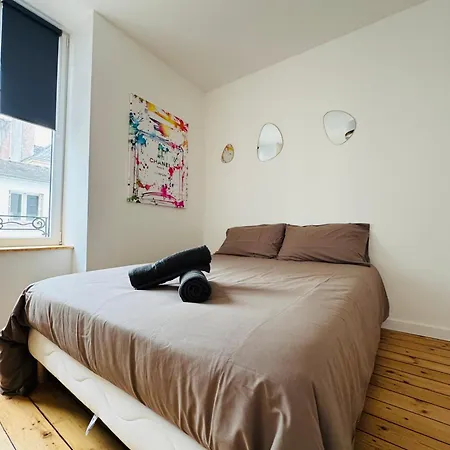 Des Quais - Centre - Wifi - Netflix Apart Otel *